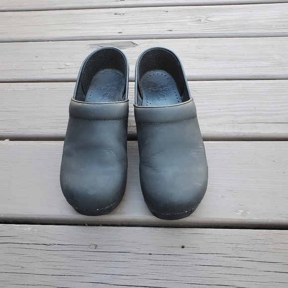 Dansko Professional Black Oiled Leather Platform Chunky Slip-on Clogs 39 - Picture 3 of 9